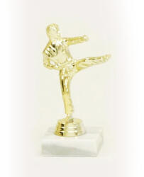 WINNER CUP Arany hatású figura - Karate (férfi)