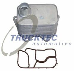 Trucktec Automotive Olajhűtő, motorolaj TRUCKTEC AUTOMOTIVE 07.18. 030