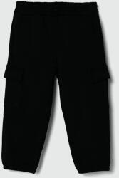 United Colors of Benetton pantaloni de trening pentru copii culoarea negru, neted 9BYX-SPG04U_99X