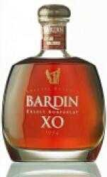 Márton és Lányai Bardin XO 20 éves brandy (40% 0, 7L)