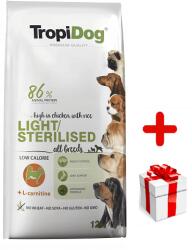 TropiDog Premium Light sterilizált csirke rizzsel 12kg + meglepetés a kutyádnak