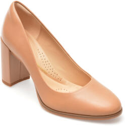 Clarks Pantofi CLARKS nude, FREVA 85 COURT, din piele naturala 40