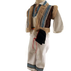 Ie Traditionala Costum National Baieti Titel 11