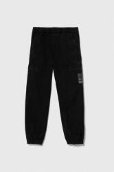 GUESS pantaloni de bumbac pentru copii culoarea negru, neted PPYH-SPB00K_99X