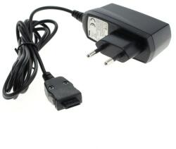 OTB Зарядно за телефони Samsung SGH-D500 / SGH-E700 / SGH-V200 (8012688)