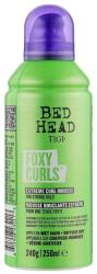 TIGI Bed Head Foxy Curls Extreme Curl göndörítő hab, 250 ml