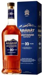 Ararat Akhtamar 10 Years brandy + díszdoboz (0, 7l - 40%)