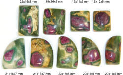  Cabochon din Rubin in Fucsit - Dreptunghi - Neregulat - 15-23x11-16x5-8 mm - 1 Buc