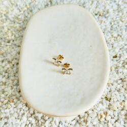 Perlas 316L fehér cirkónia virág fülbevaló - 18k arany bevonattal