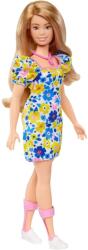 Mattel HJT05 Barbie Fashionistas Down-szindrómás virág mintás ruhás baba (HJT05)