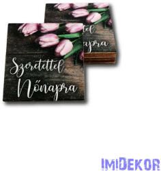 Négyzet alakú fa 5x5cm 5db/csomag - Nőnap alkalmából rózsaszín tulipános