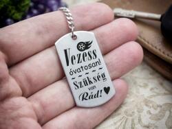 R.M. ékszer Vezess óvatosan acél medálos kulcstartó (13115-RM-D)