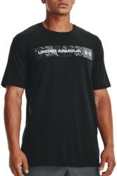Under Armour UA CAMO CHEST STRIPE SS-BLK Rövid ujjú póló 1376830-001 Méret M - top4running