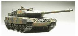 TAMIYA Leopard 2 A6 Main Battle Tank műanyag modell (1: 35) (MT-35271) - mall