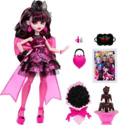 Monster High Monster High, Monster Ball, Draculaura, papusa cu accesorii