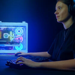 PC Garage Gaming Esports PRO for Ana Dumbrava W V2