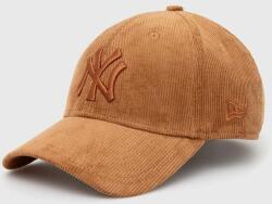 New Era kordbársony baseball sapka barna, nyomott mintás, NEW YORK YANKEES - barna Univerzális méret - answear - 13 990 Ft