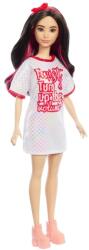 Mattel Barbie Fashionista barátnők stílusos divatbaba - 65. évfordulós baba oversized pólóruhában (FBR37-HRH12)