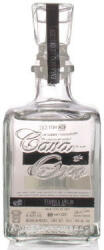 Cava de Oro Cristalino Anejo (0, 7L 40%)