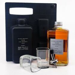 NIKKA WHISKY From The Barrel ajándékcsomag két pohárral és kiöntővel ÚJ Kiadás (0, 5L / 51, 4%) - whiskynet