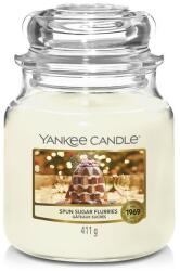 Yankee Candle Lumânare aromatică Classic medie Spun Sugar Flurries 411 g