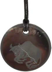 R. M. ékszer Shungit medál gravírozott bika 30mm (024625)