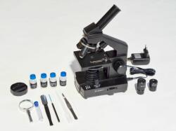 BTC Student-12 mono mikroszkóp, 4x, 10x és 40x objektívvel, 45 fokos betekintéssel, diafragmával, két okulárral és változtatható al
