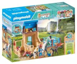  Playmobil: Amelia és Whisper lovasboxszal 71353