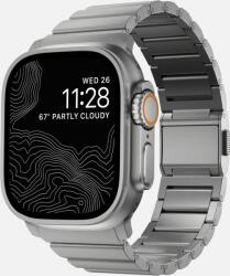 Nomad Titanium Apple Watch S4/S5/S6/S7/S8/S9/SE/Ultra Fém Szíj 42/44/45/49mm - Ezüst (NM1A4HSXT0)