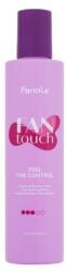 Fanola Fan Touch Feel The Control hullámos tincseket és göndör fürtöket kiemelő fluid 200 ml
