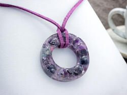 R. M. ékszer Fluorit és ametiszt koszorú műgyanta nyaklánc (19391BA)