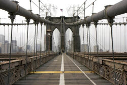 Dimex Vlies Fotótapéta - View of the Brooklyn Bridge - 375x250 cm (MS-5-2997)