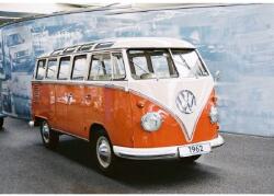 Revell VW Typ 2 T1 Samba Bus 1: 16 makett autó (07009) (07009)