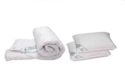 Somnart Set pilota 180x200 cm, 200g si 2 perne 50x70 cm HypoallergenicMed Somnart, microfibra matlasata (SETHYPO.200.180X200.2PER)