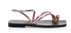 Tsoukalas Sandale roze metalizat lucrate manual din piele regenerată cu barete lustrin și talpă neagră