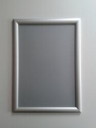  Alumínium pattintós plakátkeret B/1 (70x100 cm)