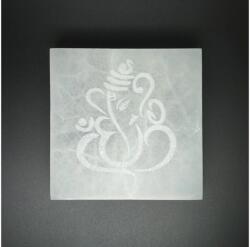 R. M. ékszer Ásványok Szelenit négyzet Ganesha 7-8cm (109603)