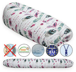 Scamp Szoptatós párna - Fehér alapon színes tollak