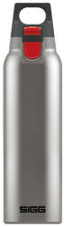 SIGG Hot & Cold One vákuumszigetelt, rozsdamentes acélból készült, egykezes palack