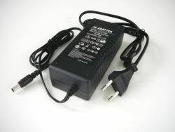 T-LED LED tápegység 96W 12V aljzatos