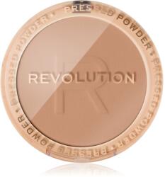 Revolution Reloaded gyengéd kompakt púder árnyalat Beige 6 g