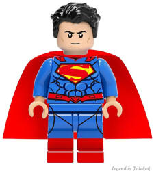 Saturey Superman mini figura