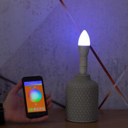 OSRAM Smart+ WIFI E14 LED, 4, 9 W, RGBW, 470 lm, opál (Classic Multicolor) (4058075778597)