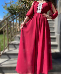Ie traditionala Rochie lunga cu motive crosetate Morticia 3