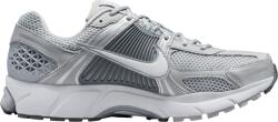 Nike ZOOM VOMERO 5 Cipők fj4151-003 Méret 40, 5 EU