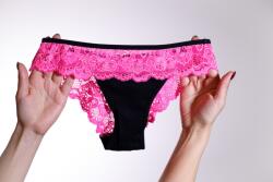 Turbó Turbó-Linda csipkés FÉLTANGA PINK-FEKETE színben XL 21136