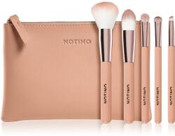 Notino Glamour Collection Travel Brush Set with Pouch Utazó ecsetkészlet táskával