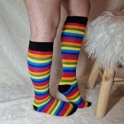 Szuntex zokni SZUNTEX SZIVÁRVÁNY csíkos TÉRDZOKNI 43-46 37979