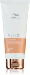 Wella Fusion Balsam intensiv cu efect regenerator balsam regenerant intensiv pentru par deteriorat 200 ml