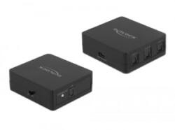 Delock S/PDIF TOSLINK kapcsolat 1 bemenettel és 3 kimenettel USB tápellátással (63397) - aqua